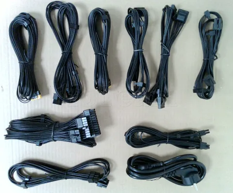 Photo de Alimentation ATX MSI MPG A1000GS PCIe5 - 1000W (Noir) - SN 3067ZPFY11CE010506000497 - ID 224735