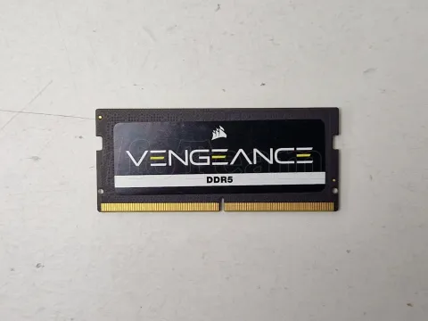 Photo de Barrette mémoire SODIMM DDR5 16Go Corsair Vengeance  4800MHz (Noir) - SN 234911996135577 - ID 201755