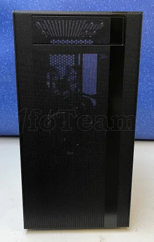 Photo de Boitier Micro ATX Cooler Master MasterBox NR400 ODD avec panneau vitré (Noir) Id : 166222