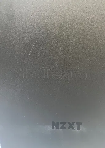 Photo de Boitier Mini Tour Mini ITX NZXT H210 avec panneau vitré (Noir/Rouge) Id : 159139