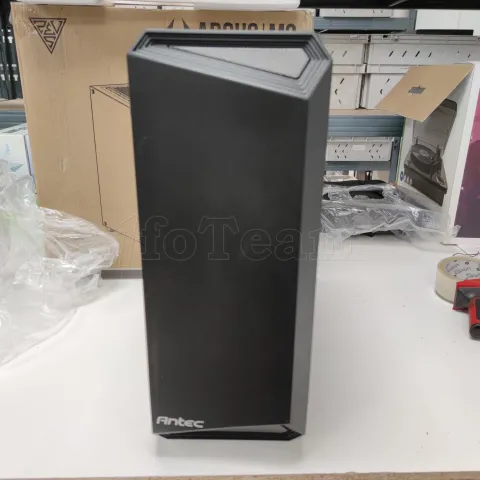 Photo de Boitier Moyen Tour ATX Antec NX100 avec panneau vitré (Noir/Gris) ID 179087 S/N 2152C00105