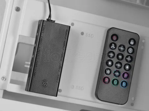 Photo de Boitier Moyen Tour ATX Mars Gaming MC-3GF RGB avec panneaux vitrés (Blanc)