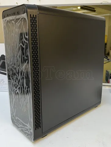 Photo de Boitier Moyen Tour ATX Thermaltake View 27 avec Fenêtre (Noir)