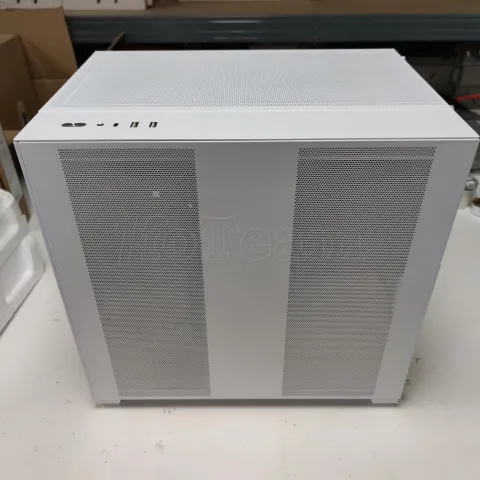 Photo de Boitier Moyen Tour E-ATX Lian-Li O11 Air Mini avec panneau vitré (Blanc) ID 180634