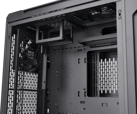 Photo de Boitier Moyen Tour E-ATX Thermaltake Centralized Thermal Efficiency C700 Air RGB avec panneaux vitrés (Noir)