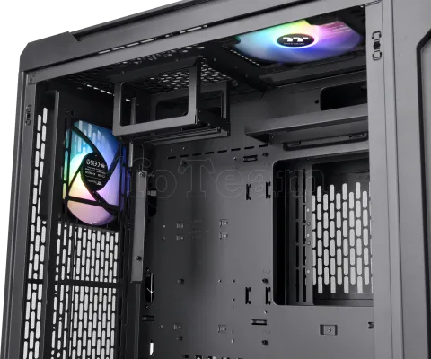 Photo de Boitier Moyen Tour E-ATX Thermaltake Centralized Thermal Efficiency C700 TG RGB avec panneaux vitrés (Noir)