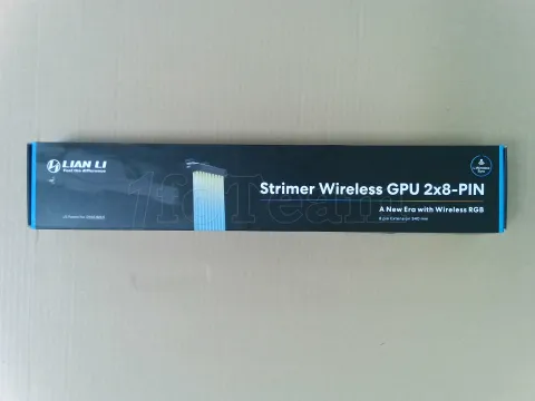 Photo de Câble Double 8 Pin Lian Li Strimer Wireless RGB - 8-1 GPU - ID 224794