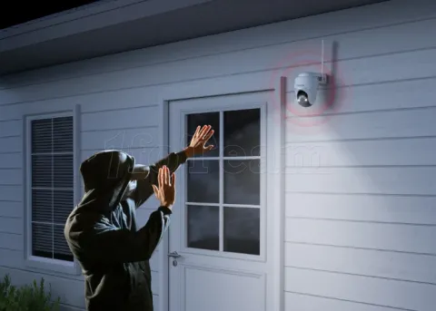 Photo de Caméra IP extérieur Reolink Go Series G430 avec panneau solaire