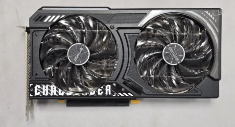 Photo de Carte Graphique ASRock Intel Arc B580 Challenger OC 12Go - S/N J5FVUA017589 - ID 222517