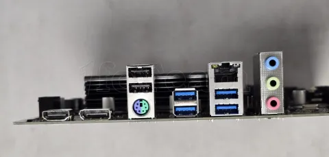 Photo de Carte Mère ASRock A520M Phantom Gaming 4 (AM4) Micro-ATX - S/N QH3M0XB137534 - ID 222615