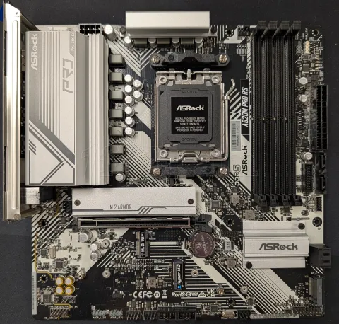 Photo de Carte Mère ASRock A620M Pro RS (AM5) Micro ATX - S/N HBM0XB191988 - ID 222668
