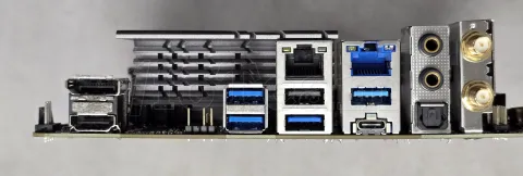 Photo de Carte Mère ASRock Z790M-ITX WiFi DDR5 (Intel LGA 1700) Mini ITX - S/N H6M0XB042213 - ID 222744