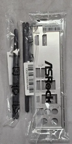 Photo de Carte Mère ASRock Z790M-ITX WiFi DDR5 (Intel LGA 1700) Mini ITX - S/N H6M0XB042213 - ID 222744