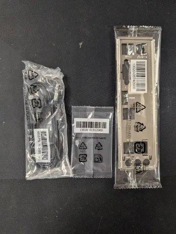 Photo de Carte Mère Asus Prime A520M-K (AM4) Micro-ATX - S/N T7M0CS030330L59 - ID 222706