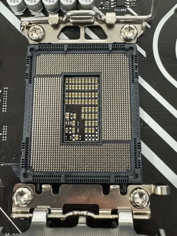 Photo de Carte Mère Asus Prime H610M-A WiFi DDR4 (Intel LGA 1700) Micro ATX - SN T1M0CS01U7638MK - ID 223376