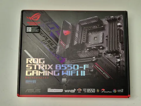 Photo de Carte Mère Asus Rog Strix B550-F Gaming WiFi II (AM4) - SN RBM0CS08N686HX9 - ID 201732