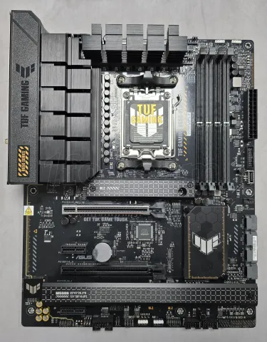 Photo de Carte Mère Asus Tuf Gaming B650-Plus WiFi (AM5) - S/N T1M0KK027889BA2 - ID 222695