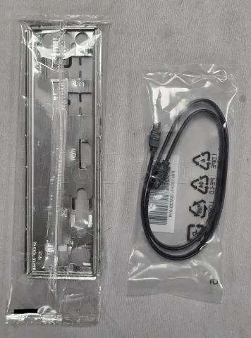 Photo de Carte Mère Gigabyte A520M K V2 (AM4) Micro ATX - S/N 250350080160 - ID 222611