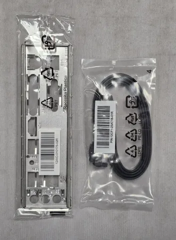 Photo de Carte Mère Gigabyte A520M S2H (AM4) Micro ATX - S/N 245050072743 - ID 222630