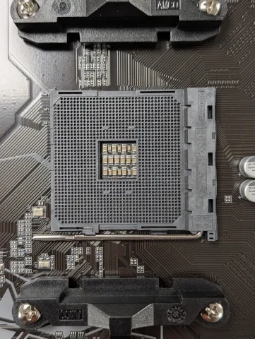 Photo de Carte Mère Gigabyte B550 Gaming X (AM4) V2 - S/N SN25345A012692 - ID 222725