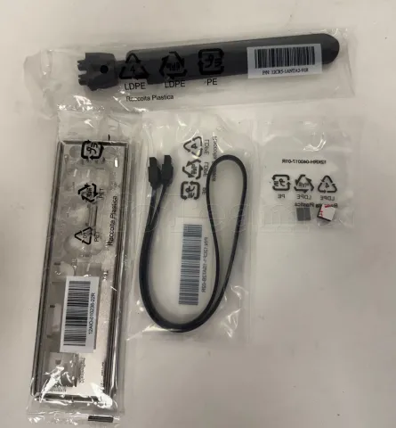 Photo de Carte Mère Gigabyte B650M D3HP AX (AM5) Micro ATX - S/N SN25333A004772 - ID 222349