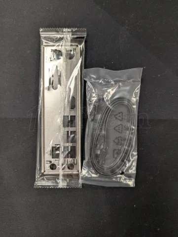 Photo de Carte Mère Gigabyte H410M H v2 (Intel LGA 1200) Micro ATX - S/N SN234960029688 - ID 222676