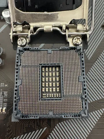 Photo de Carte Mère Gigabyte H510M H V2 (Intel LGA 1200) Micro ATX - S/N 23525A006693 - ID 223374