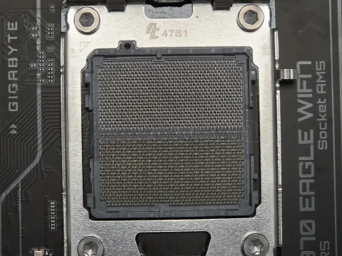 Photo de Carte Mère Gigabyte X870E Eagle WiFi7 (AMD AM5) - S/N SN253150073773 - ID 224694