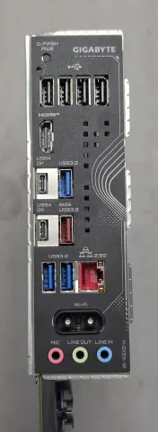 Photo de Carte Mère Gigabyte X870E Eagle WiFi7 (AMD AM5) - S/N SN253150073773 - ID 224694