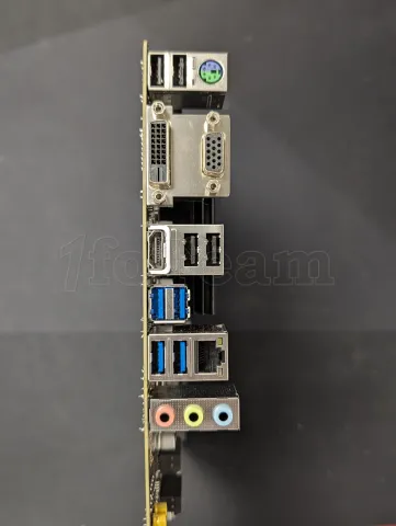 Photo de Carte Mère MSI B450M Pro-VDH Max (AM4) Micro ATX - S/N 601-7A38-170B2402005578 - ID 222639