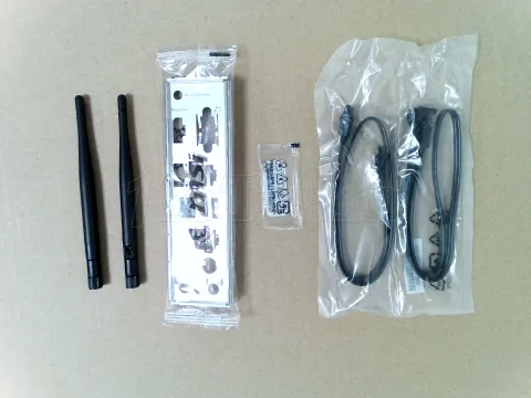 Photo de Carte Mère MSI B550M Pro-VDH WiFi (AM4) Micro ATX - SN 601-7C95-310B2510014475 - ID 223705