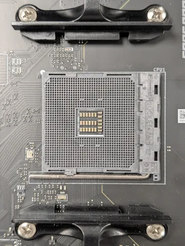 Photo de Carte Mère MSI MAG B550 Tomahawk WiFi (AM4) - S/N 601-7C91-200B2503002206 - ID 222645