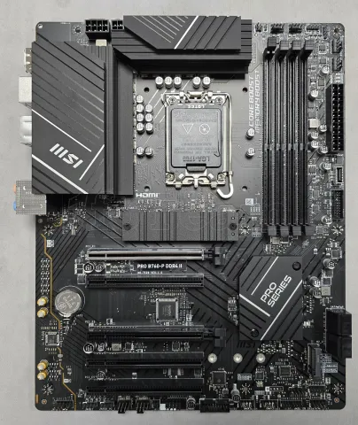 Photo de Carte Mère MSI Pro B760-P II DDR4 (Intel LGA 1700) - S/N 601-7E29-010B2309002010 - ID 222754