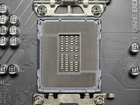 Photo de Carte Mère MSI Pro B760-P II DDR4 (Intel LGA 1700) - S/N 601-7E29-010B2309002010 - ID 222754