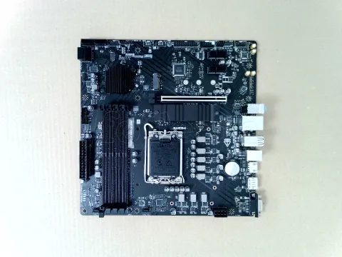 Photo de Carte Mère MSI Pro B760M-P DDR4 (Intel LGA 1700) Micro ATX - SN 601-7E02-020B2504001669 - ID 223802
