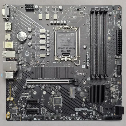 Photo de Carte Mère MSI Pro B760M-P DDR5 (Intel LGA 1700) Micro ATX - S/N 601-7E02-070B2504008530 - ID 223110