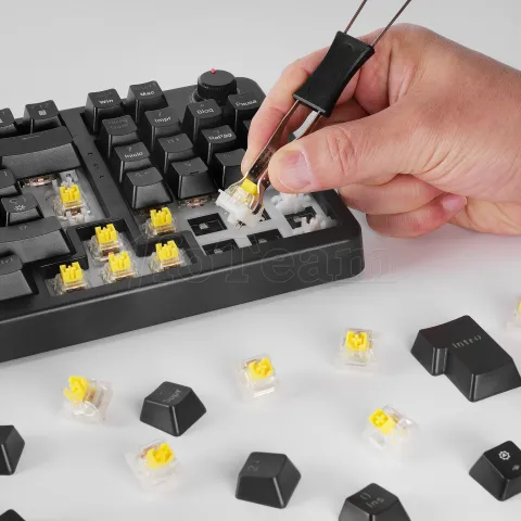 Photo de Clavier Gamer mécanique (Yellow Switch) Mars Gaming MKPro RGB (Noir)