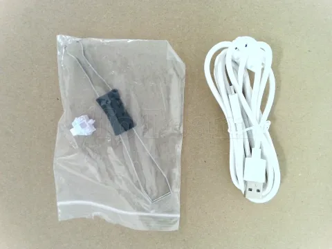 Photo de Clavier Gamer sans fil Bluetooth mécanique MSI Forge GK600 TKL RGB (Blanc/Noir) -SN S1143FRP01HH910528000556 - ID 223499