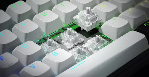 Photo de Clavier Gamer sans fil magnétique (Hator Aurum Linear) Hator Skyfall 80 Mag Ultima 8K TKL RGB (Noir)