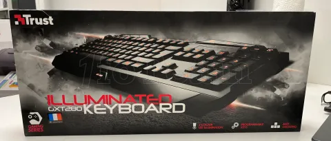 Photo de Clavier Gamer Trust GXT 280 LED illuminated - ID 179122