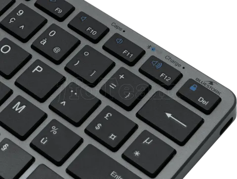 Photo de Clavier sans fil Bluestork Mini R (Noir)