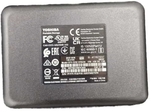 Photo de Disque Dur externe Toshiba Canvio Basics - 1To  (Noir) - SN X2EDT0AETV7H - ID 191264