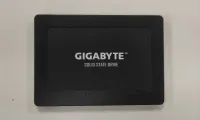 Photo de Disque SSD Gigabyte 1To  - S-ATA 2,5" - SN SN212308951268 - ID 203824