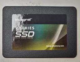 Photo de Disque SSD Integral V-Series V2 2To  - S-ATA 2,5" - SN 232611002000479 - ID 203755