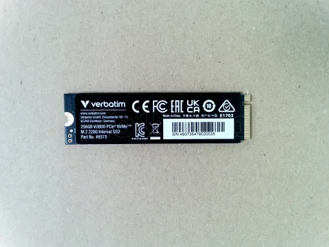 Photo de Disque SSD Verbatim Vi3000 256Go - NVMe M.2 Type 2280 - SN 493735478020535 - ID 223066
