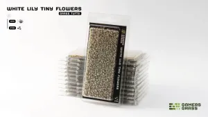 Photo de Gamers Grass - White Lily Tiny Flowers