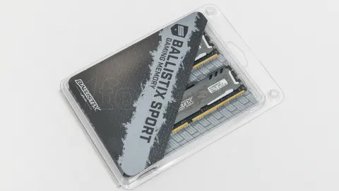 Photo de Kit Barrettes mémoire 16Go (2x8Go) DIMM DDR4 Ballistix Sport LT  3000Mhz (Gris)