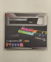 Photo de Kit Barrettes mémoire 16Go (2x8Go) DIMM DDR4 G.Skill Trident Z RGB  3200Mhz (Noir) - SN 24080925685/86 - ID 205547