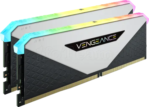 Photo de Kit Barrettes mémoire 32Go (2x16Go) DIMM DDR4 Corsair Vengeance RT RGB PC25600 (3200MHz) (Blanc/Noir)
