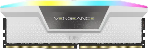 Photo de Kit Barrettes mémoire 32Go (2x16Go) DIMM DDR5 Corsair Vengeance RGB  6000MHz CL30 (Blanc)